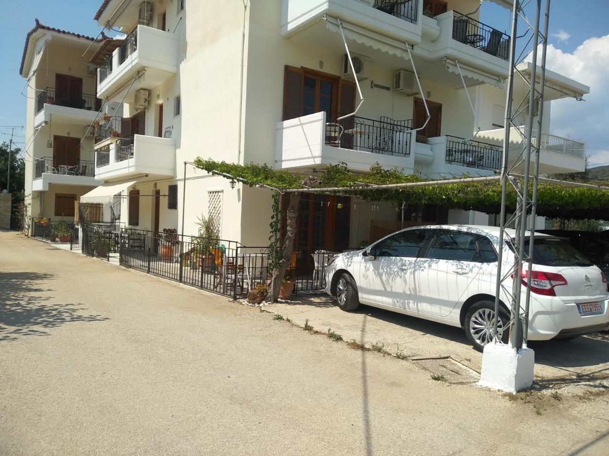 Apartmán Πενυ Καντια 1Ος Ν 4 Kandia Exteriér fotografie
